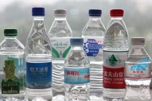 国产瓶装水广告视频,国产瓶装水广告带你领略清新之源