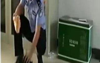 国产女犯人戴面罩视频,揭秘国产女犯人改造生活  第2张