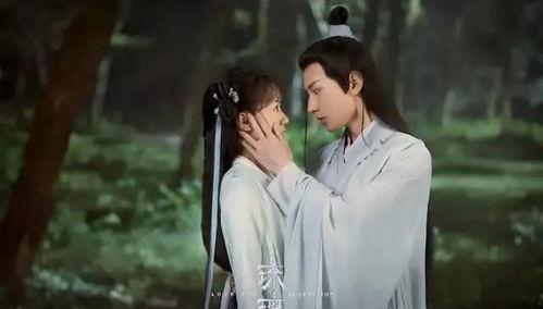 接吻国产古风剧视频,一吻定情，穿越时空的爱恋