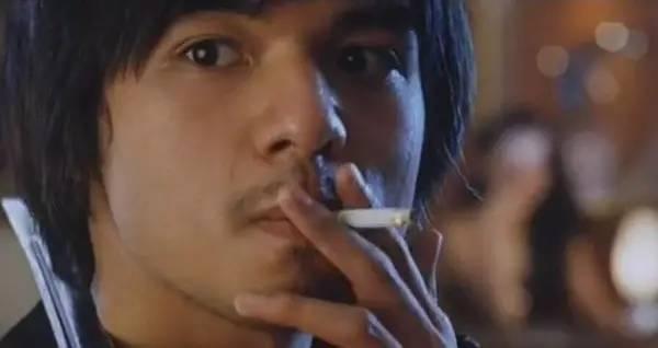 国产电影眨眼深情视频,国产电影中的动人瞬间  第3张